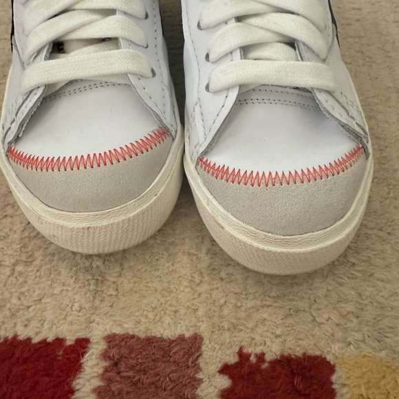 Nike White and Black High-Top Sneakers - Picture 5 of 8